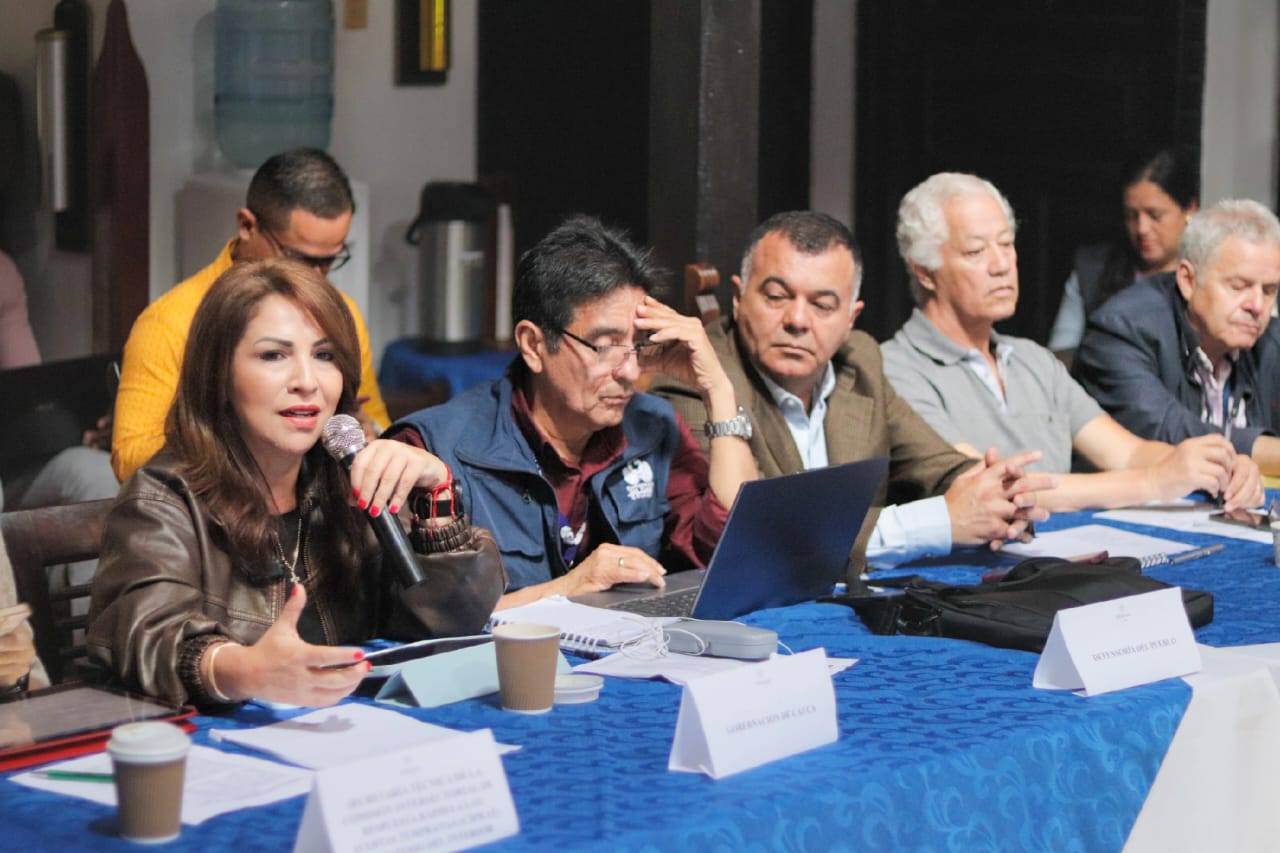 La problemática fue analizada en reunión con la secretaría de gobierno del Cauca, autoridades municipales y el acompañamiento de la Fuerza Pública y las Fuerzas Militares.  Crédito: Secretaría de gobierno del Cauca.