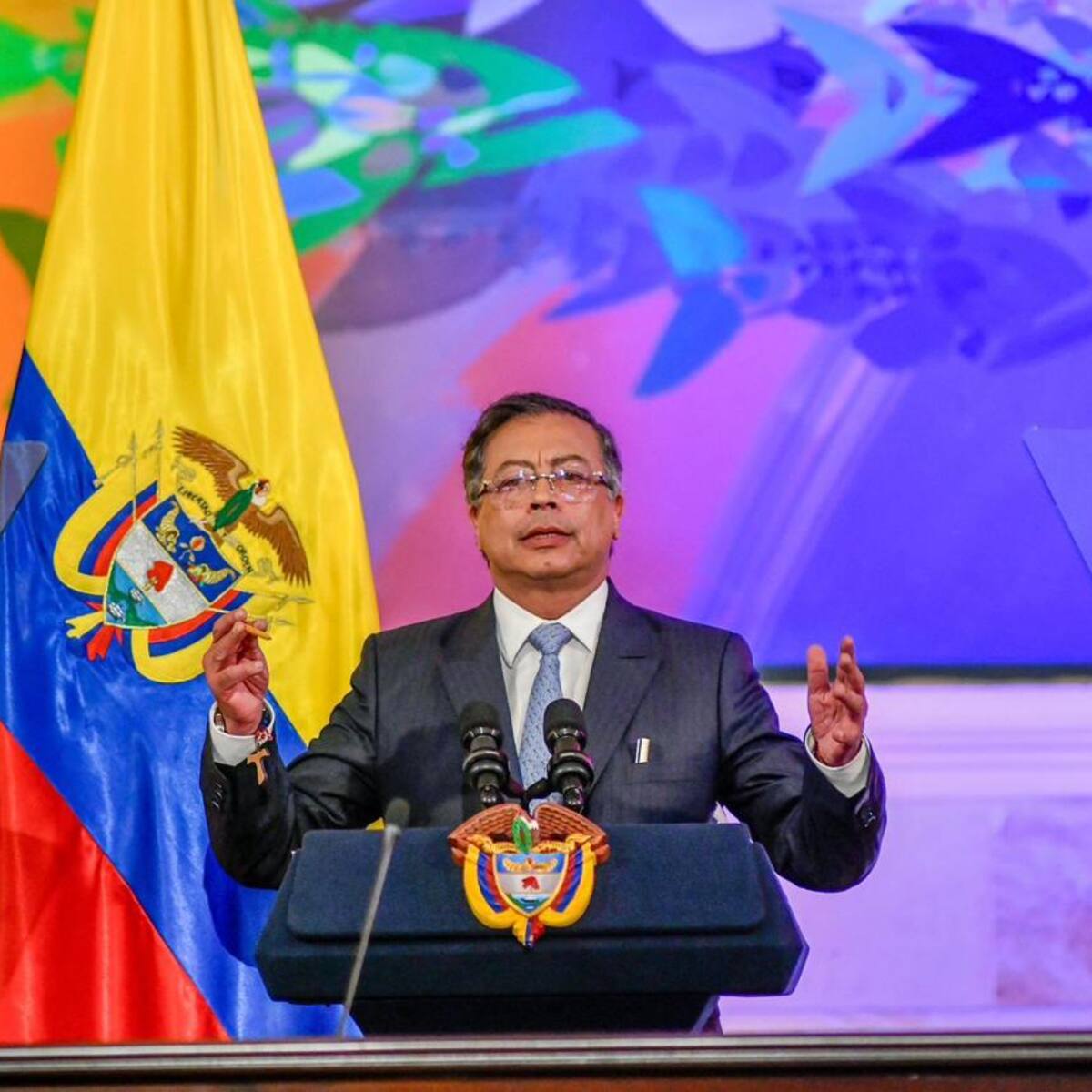 Petro pidió al pueblo suizo y de La Guajira “bloquear” a la multinacional Glencore