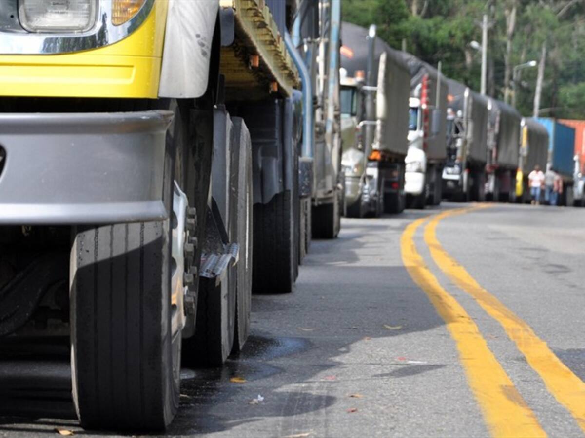 Colfecar reitera que transportadores prestarán servicio en medio de paro armado del ELN