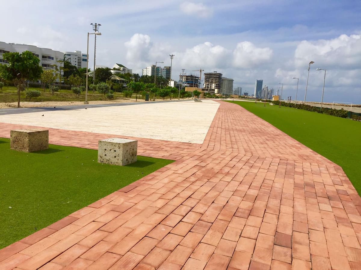 ANI entrega al Distrito de Cartagena el Parque Lineal de Crespo y obras de protección costera