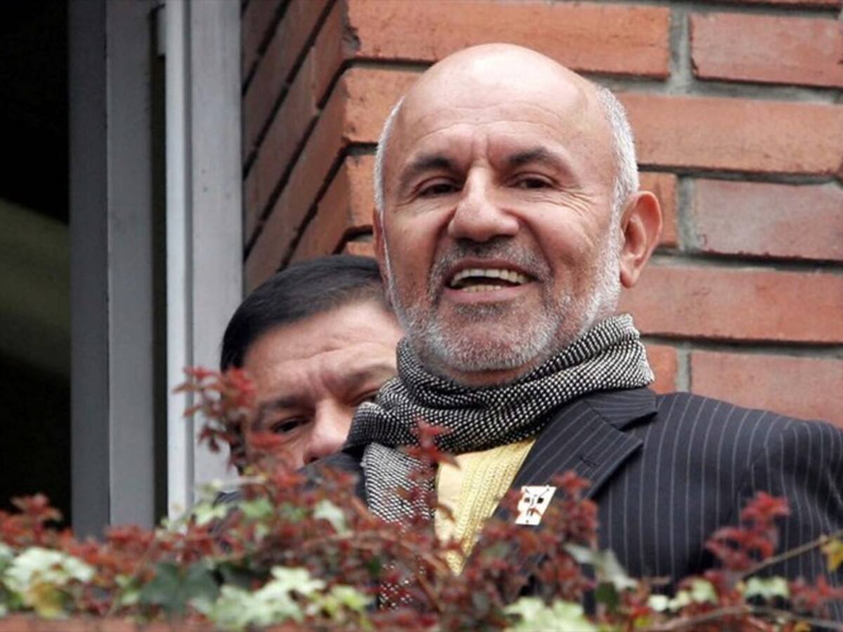 Ordenan captura de exalcalde de Barranquilla