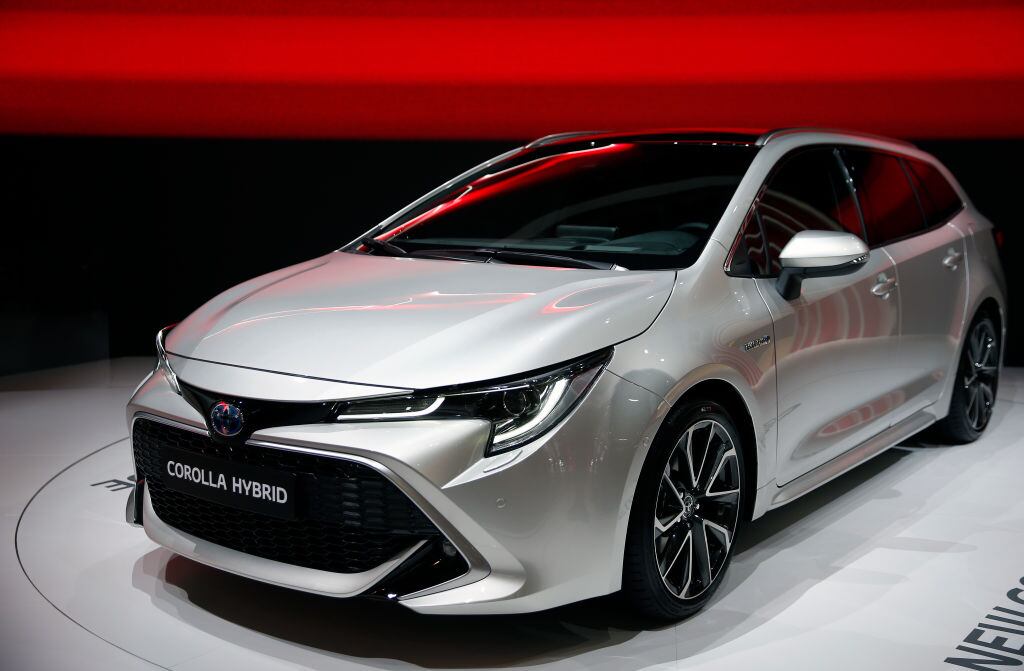 Vehículo Toyota Corolla Híbrido durante una exhibición en Francia en el 2018. Foto: Getty Images.