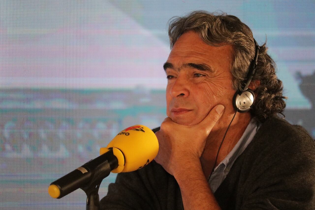 Sergio Fajardo en Sigue La W. Foto: W Radio.