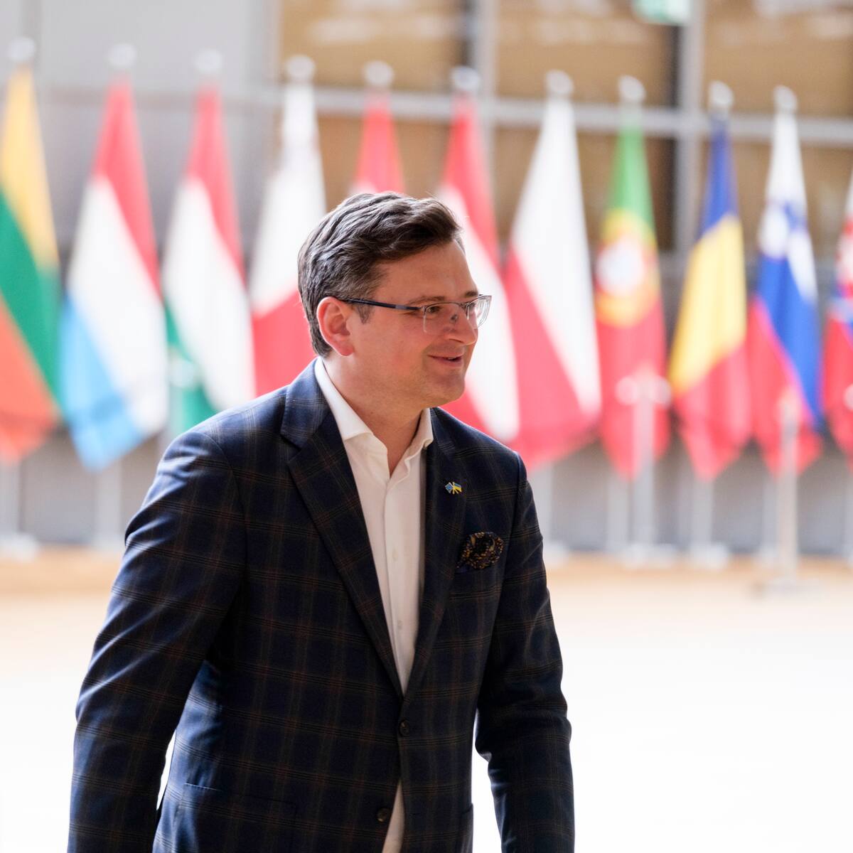 China hace suficiente con no ayudar a Rusia: ministro de Exteriores de Ucrania