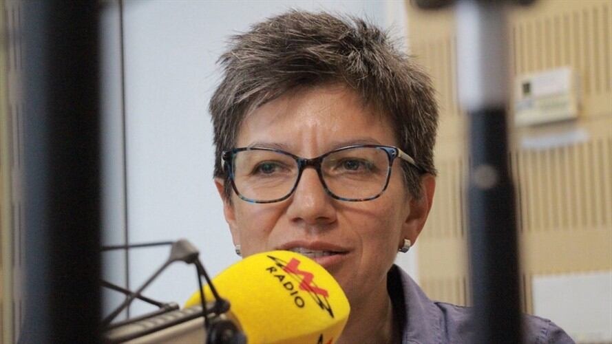 Claudia López habla en La W.