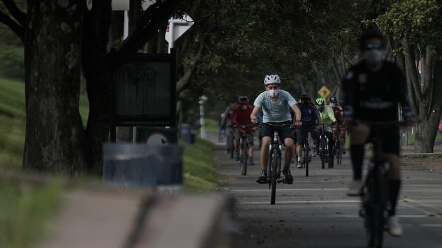 Este evento se realiza con los colectivos de bicicleta de Bogotá para que salgan desde diferentes puntos de la ciudad.. Foto: Colprensa - Sergio Acero