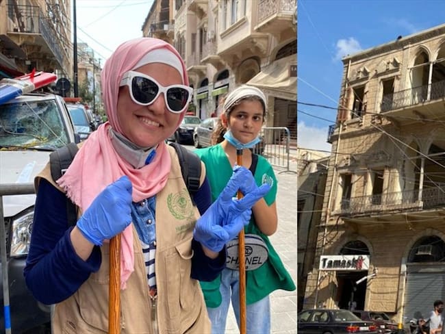 Jóvenes ayudan a levantar escombros en las calles de Beirut tras la explosión