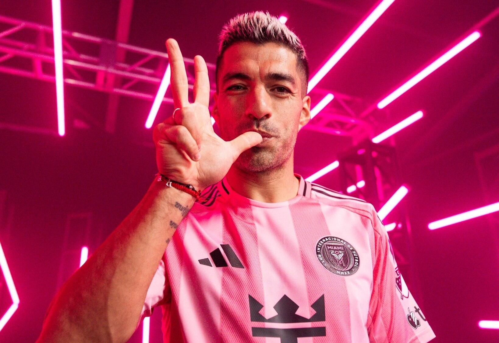 Luis Suarez en el anuncio de su renovación con el Inter Miami. FOTO: Inter Miami CF/X