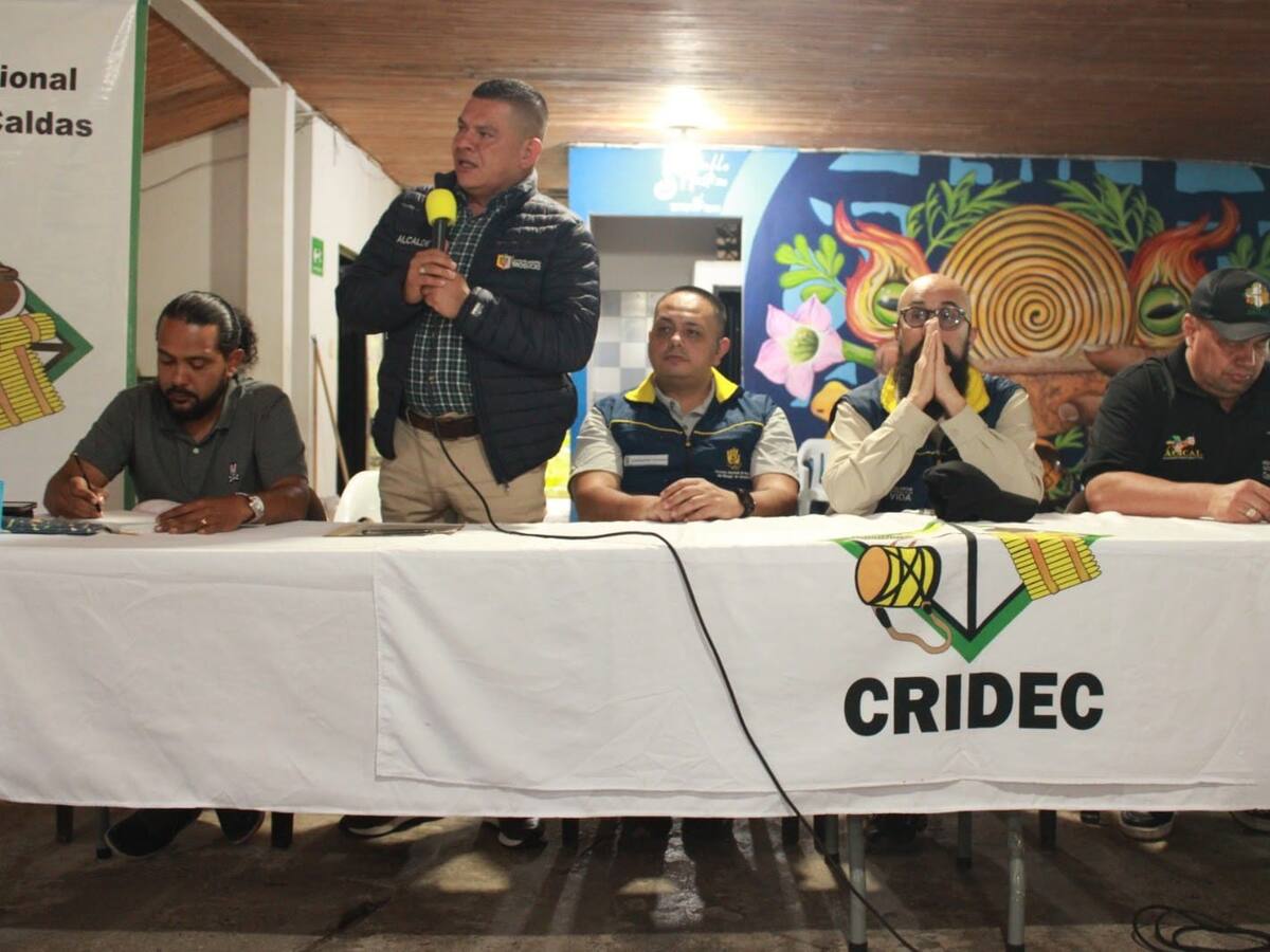 La UNGRD entregará ayudas, maquinaria amarilla y reubicará a más de 175 familias en Riosucio, Caldas