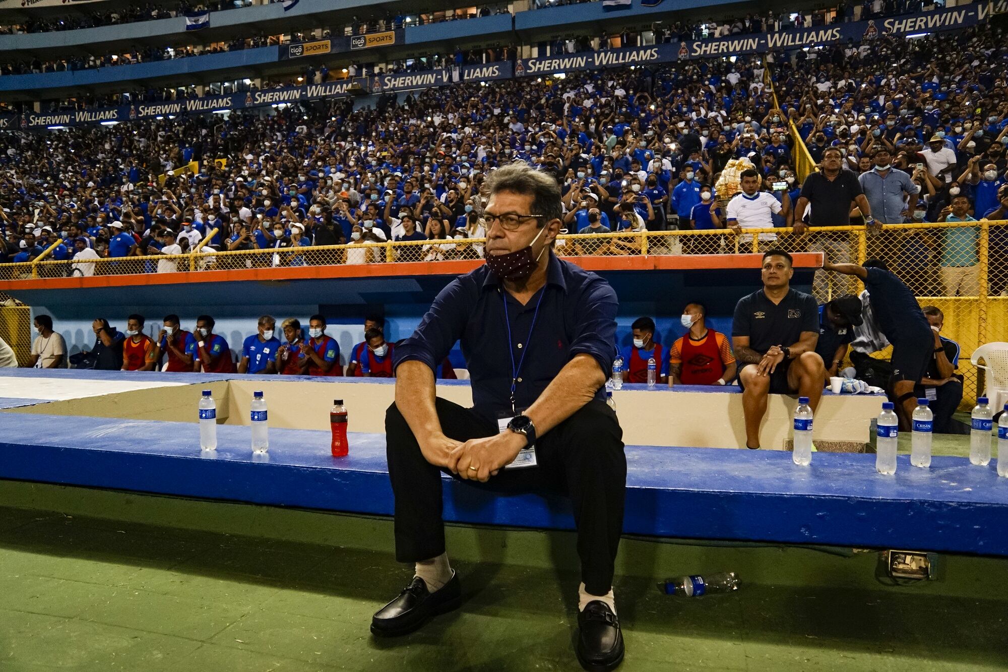 Hugo Pérez, DT de El Salvador