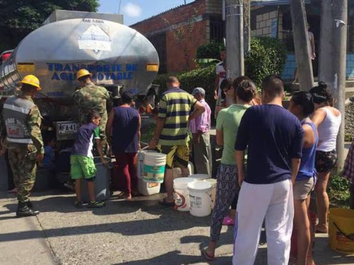 Siete carrotanques con agua llegarán a abastecer a la comunidad de San Gil
