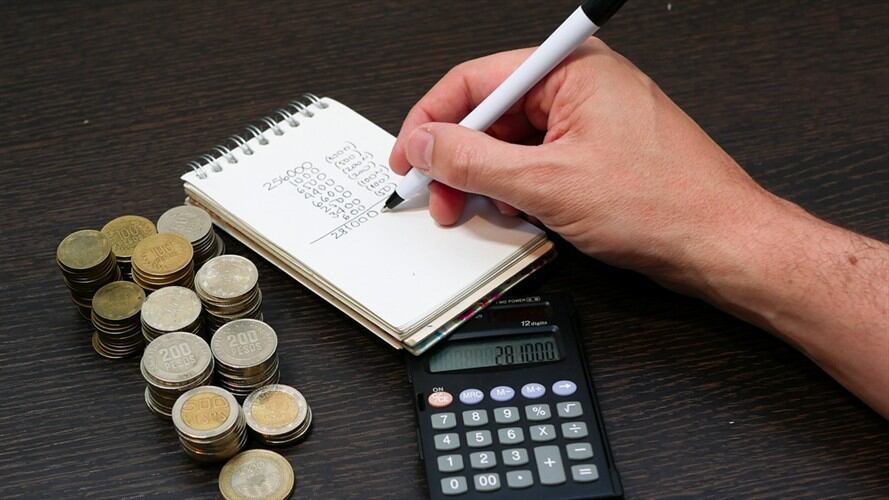 Expertos explicaron en Sigue La W de qué se trata esta propuesta y quiénes pagarían estos impuestos. . Foto: Getty Images