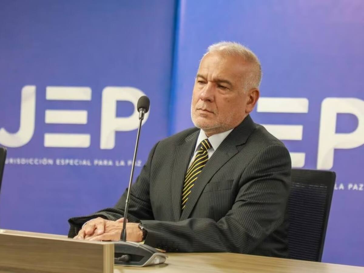 JEP tumba orden de captura contra el coronel (r) Mejía y ordena "trámite dialógico"