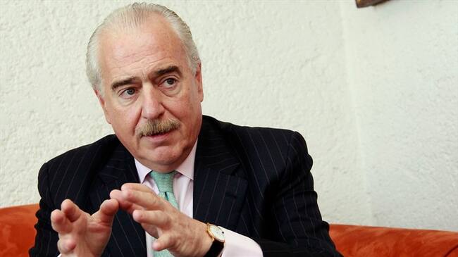 El expresidente Andrés Pastrana envió una carta a los magistrados de la JEP señalando a algunos excomandantes de las Farc de incumplir lo dispuesto en los acuerdos de paz. Foto: Colprensa / RAÚL PALACIOS