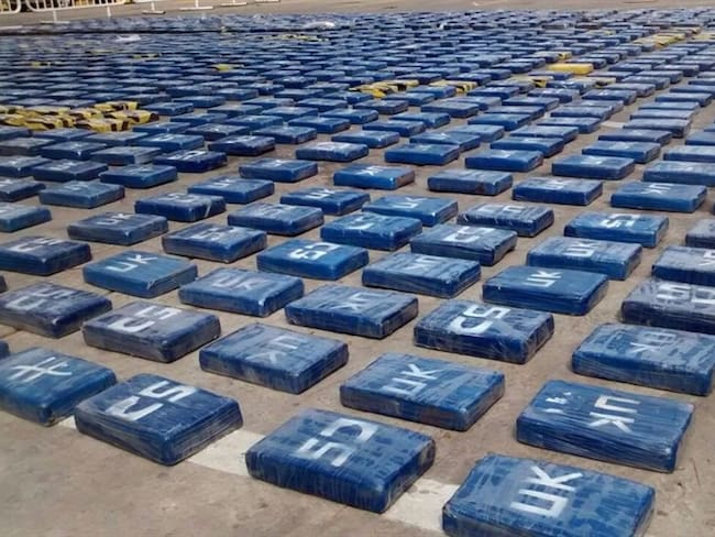 Fueron incautados 1.311 kilos de clorhidrato de cocaína, hallados en uno de los terminales marítimos de carga en la ciudad de Cartagena. Foto: Policía Cartagena