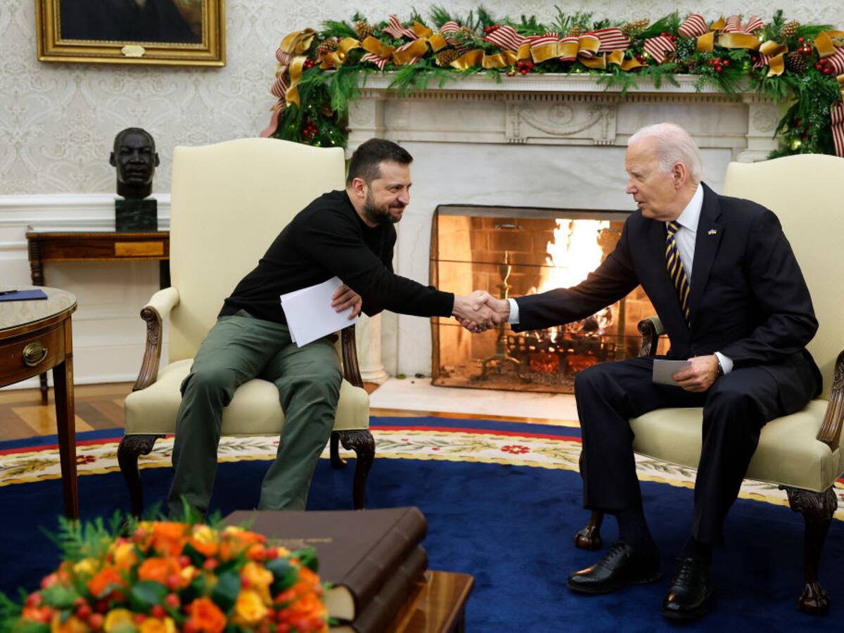 Biden y Zelenski firman en el G7 un acuerdo bilateral de seguridad con vigencia de 10 años