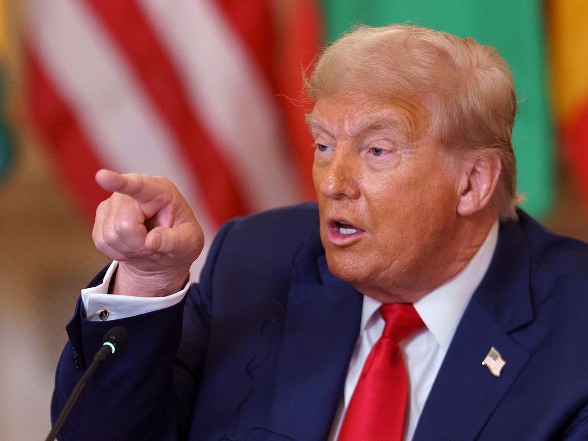 Donald Trump dijo que basó sus nuevos aranceles en el sentido común y amenazó a Brasil con más