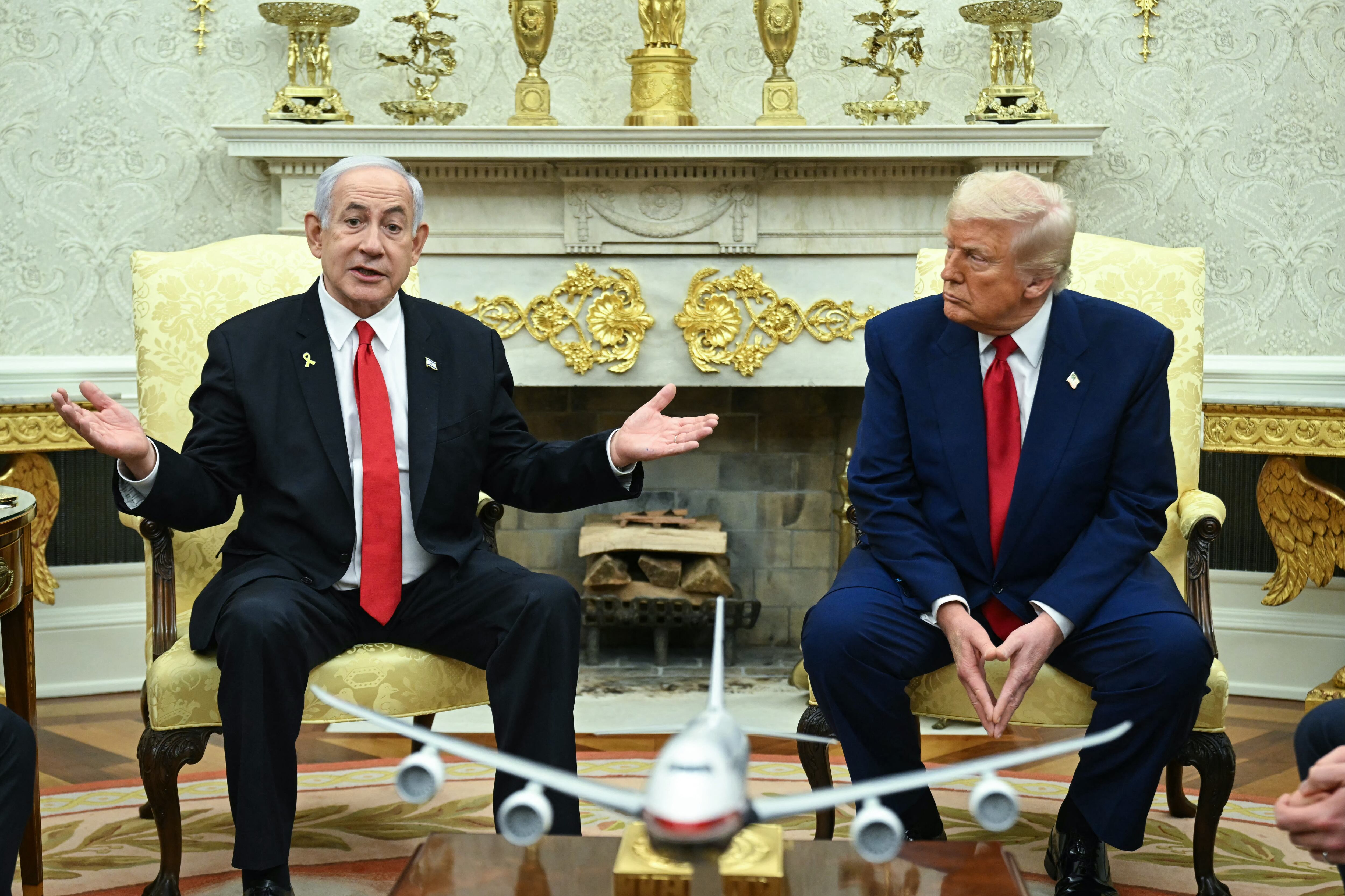 Donald Trump y Benjamin Netanyahu. Foto: SAUL LOEB/AFP via Getty Images.
