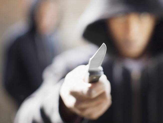 Periodista de Caracol Radio fue atracada. Foto: Referencia Getty Images