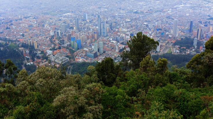 Piden condenar a dueña de mansión construida ilegalmente en Cerros Orientales de Bogotá