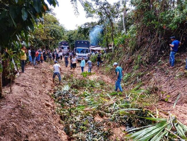 La comunidad afectada reclama la atención oportuna de las autoridades al interior del corredor vial. Crédito: @hugomariocard
