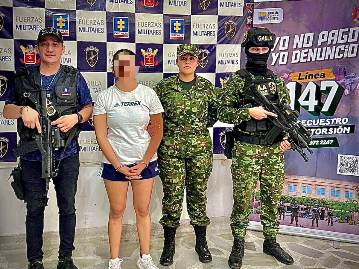 Cae mujer que exigía 200 millones de pesos para no atentar contra un joven y su familia