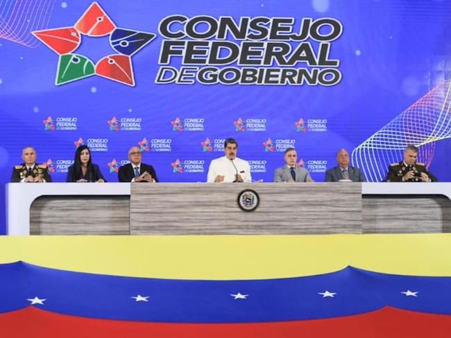 Nicolas Maduro reunido con los presidentes de los Poderes Legislativo, Judicial, Electoral y Ciudadano y el ministro de la Defensa. Foto: Prensa Presidencial.