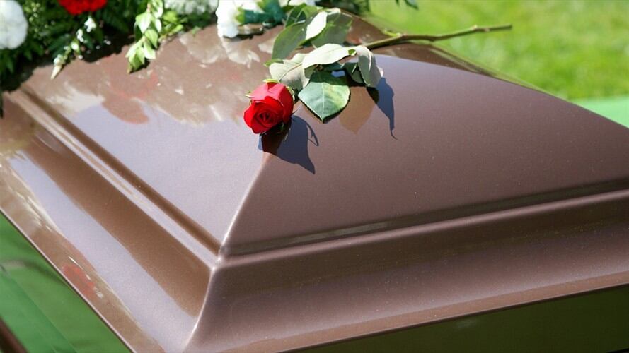 Frank Jiménez, padre del menor fallecido en Ibagué , aseguró que le dijeron que su hizo podría haber muerto por COVID-19 sin haberle hecho una prueba.. Foto: Getty Images