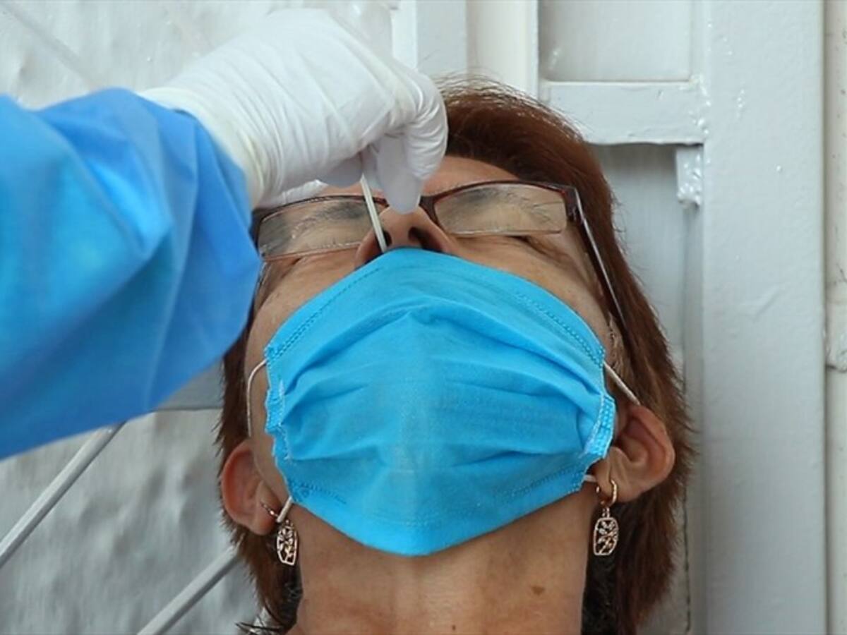 Epidemiólogos piden a EPS entregar a tiempo resultados de PCR