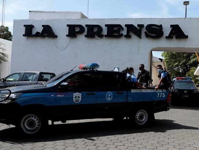 La Policía de Nicaragua informó que detuvo al gerente general del diario La Prensa, Juan Lorenzo Holmann Chamorro. Foto: Agencia EFE / JORGE TORRES