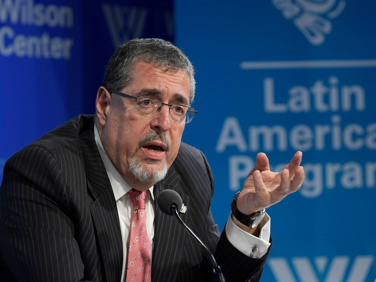 Tribunal Electoral inhabilita al partido de presidente electo de Guatemala