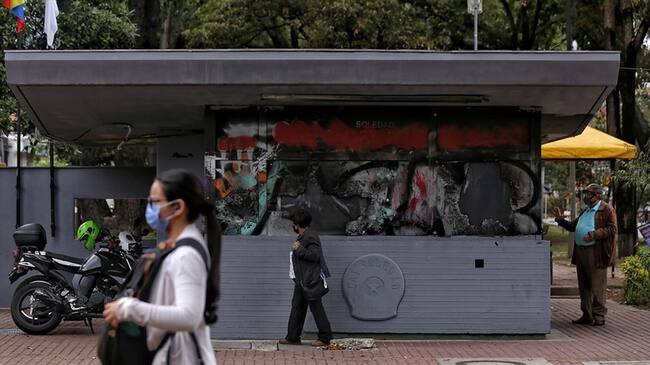 Judicializan a personas acusadas de intentar quemar vivos a policías en un CAI / imagen de referencia. Foto: Colprensa