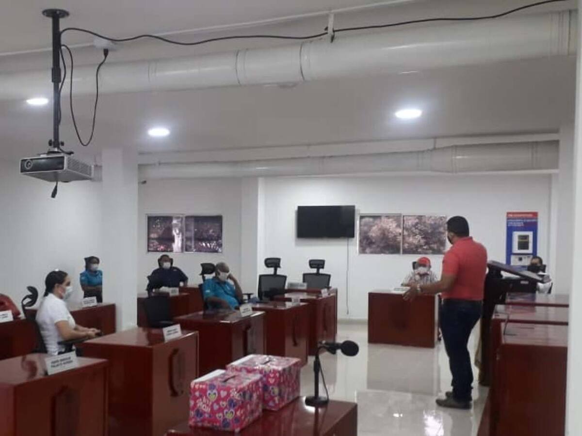 Concejales y secretario de Santa Marta protagonizaron pelea verbal durante sesión