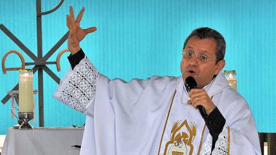 El papa Francisco nombró al sacerdote Carlos Arturo Quintero como nuevo obispo de la Iglesia Católica, quien desde hace un año era administrador apostólico de la Iglesia en Quindío. Foto: Cortesía La Crónica
