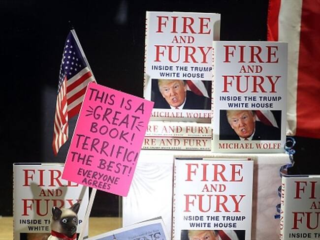 Habla autor del libro que se convirtió en éxito en ventas por similitud con libro de Trump