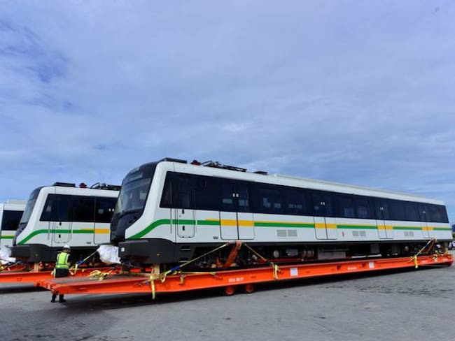 Anuncian compra de 13 trenes para ampliar la capacidad del Metro de Medellín