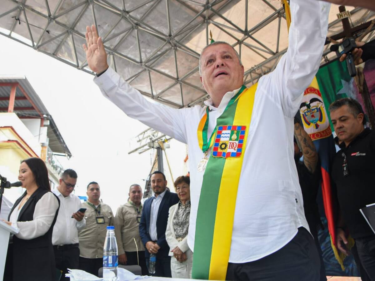 Roberto Jiménez, hermano de ‘Macaco’, se posesionó como alcalde de Dosquebradas, Risaralda