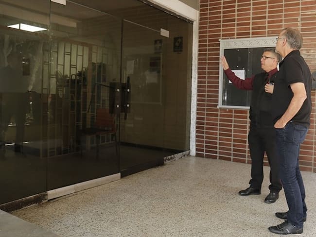 Eduardo Verano lanzó un contundente rechazo a los actos de violencia y el material explosivo encontrado en la Universidad del Atlántico. Foto: Gobernación del Atlántico