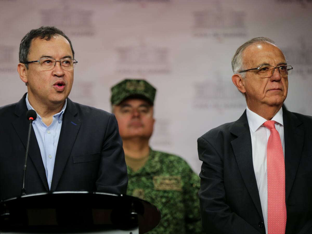 Procuraduría investiga a MinDefensa y MinInterior