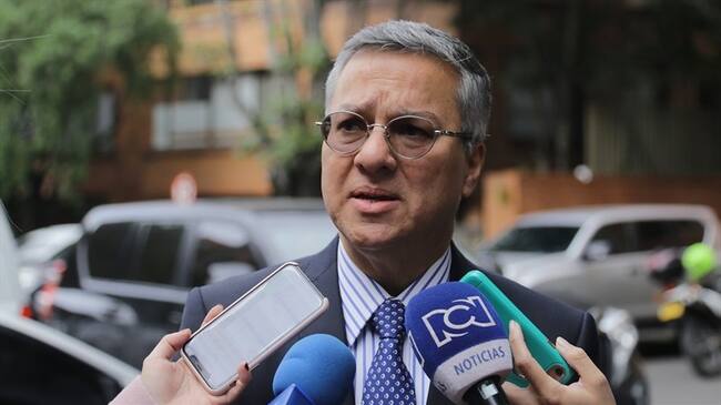 Los abogados de los implicados advirtieron que el fiscal ad hoc, Leonardo Espinosa, nombró dos nuevos investigadores y el acuerdo se congeló. Foto: Colprensa