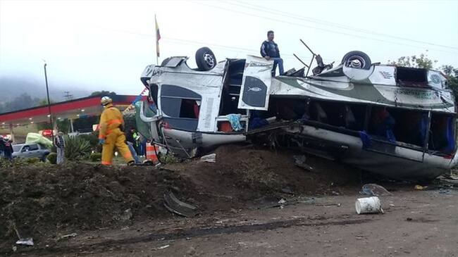Accidente de tránsito en Sesquilé. Foto: Colprensa