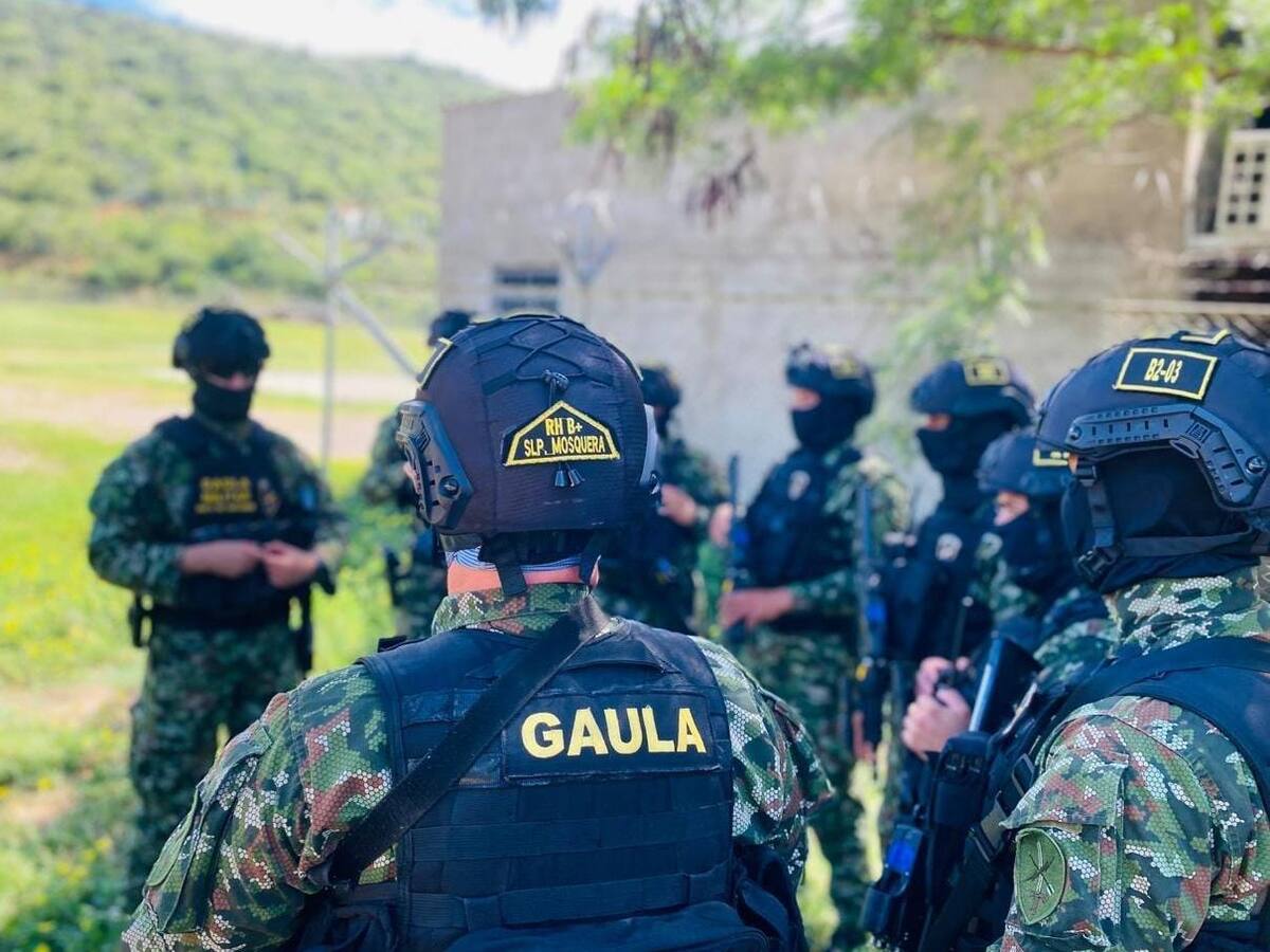 Ejército Nacional liberó a tres personas que habían sido secuestradas en el Caribe colombiano