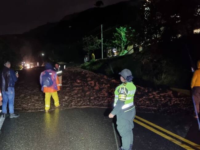 Imagen de referencia cierre de vía. Foto; Policía de Carreteras
