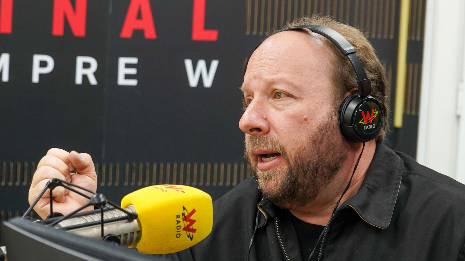 Jacobo Celnik - W Radio