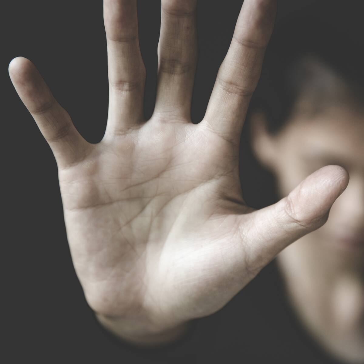 Orden de captura contra enfermero de hospital psiquiátrico por presunto abuso sexual en Bogotá