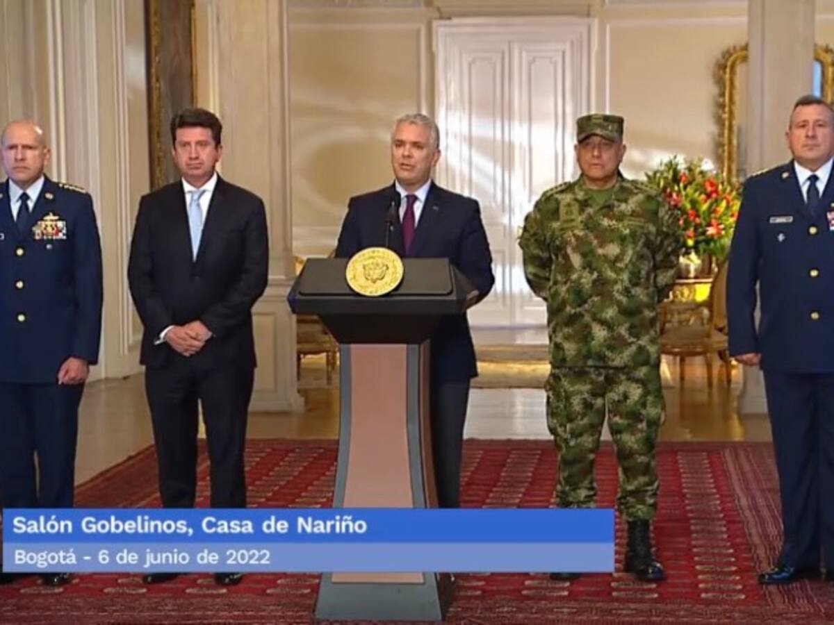 General Ramsés Rueda deja la Fuerza Aérea Colombiana