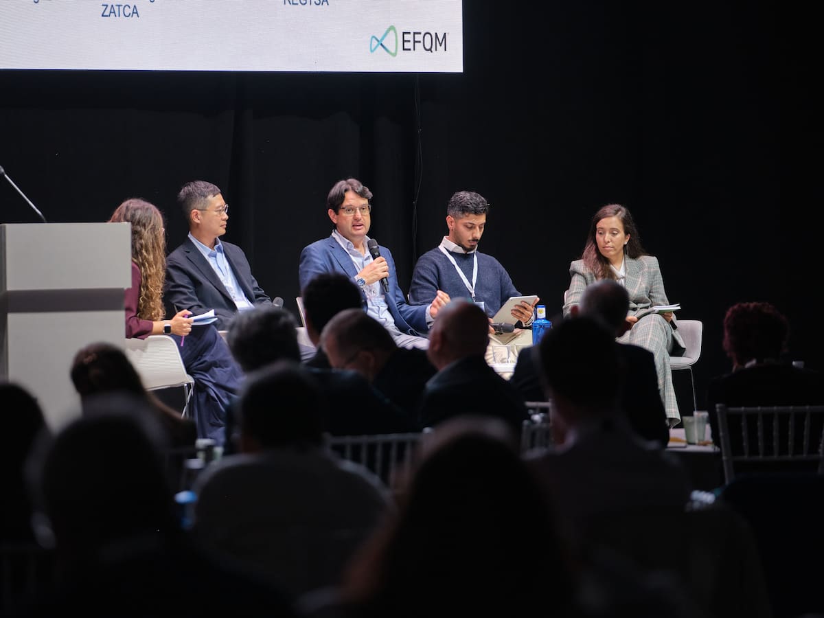 El Gimnasio Colombo Británico (GCB) recibe seis diamantes en el EFQM Global Award 2025