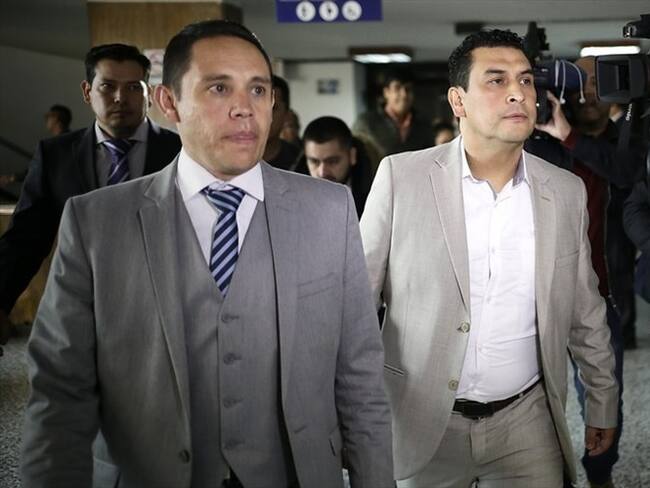 El coronel (r) Jorge Armando Pérez Amézquita (derecha) y tres militares más son investigados por el asesinato del excombatiente Dimar Torres. Foto: Colprensa
