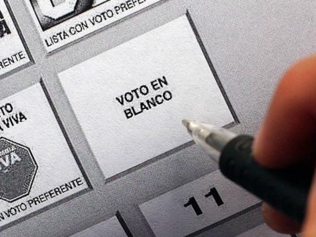 Segunda vuelta presidencial: ¿Qué efecto tiene el voto en blanco?