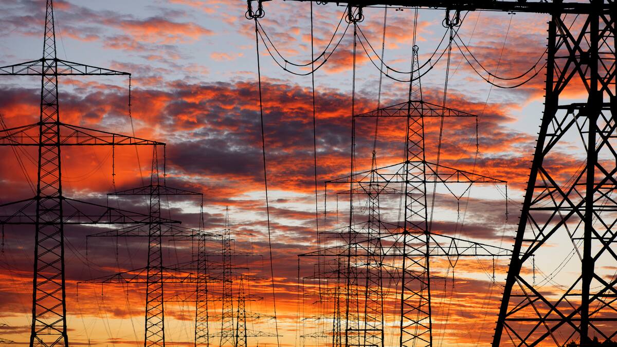 Comité de Regla Fiscal urge al Gobierno que presente plan de transición energética